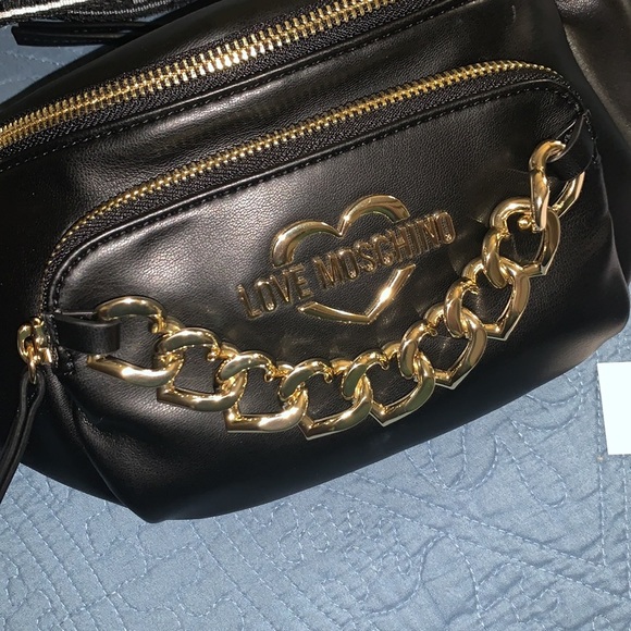 Love Moschino PU Leather Gold Tone Heart Chain Fanny Pack - Picture 3 of 6